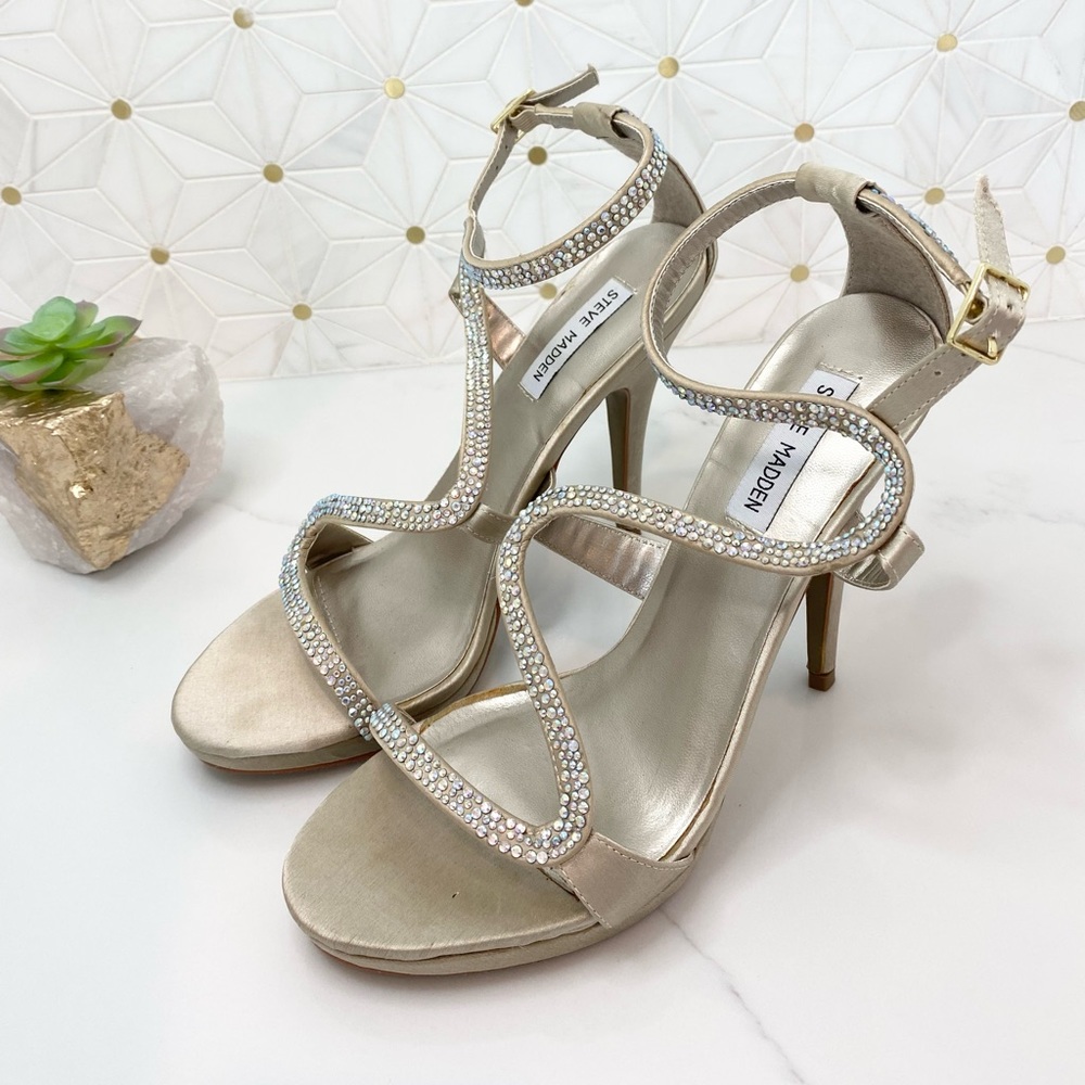NEW Steve Madden Champagne Sparkle Strappy Sandal